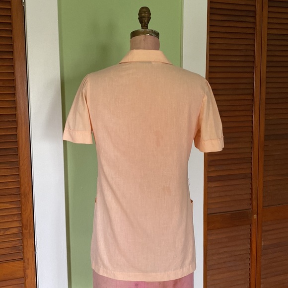 1970s Peach Embroidered Blouse - Picture 4 of 8